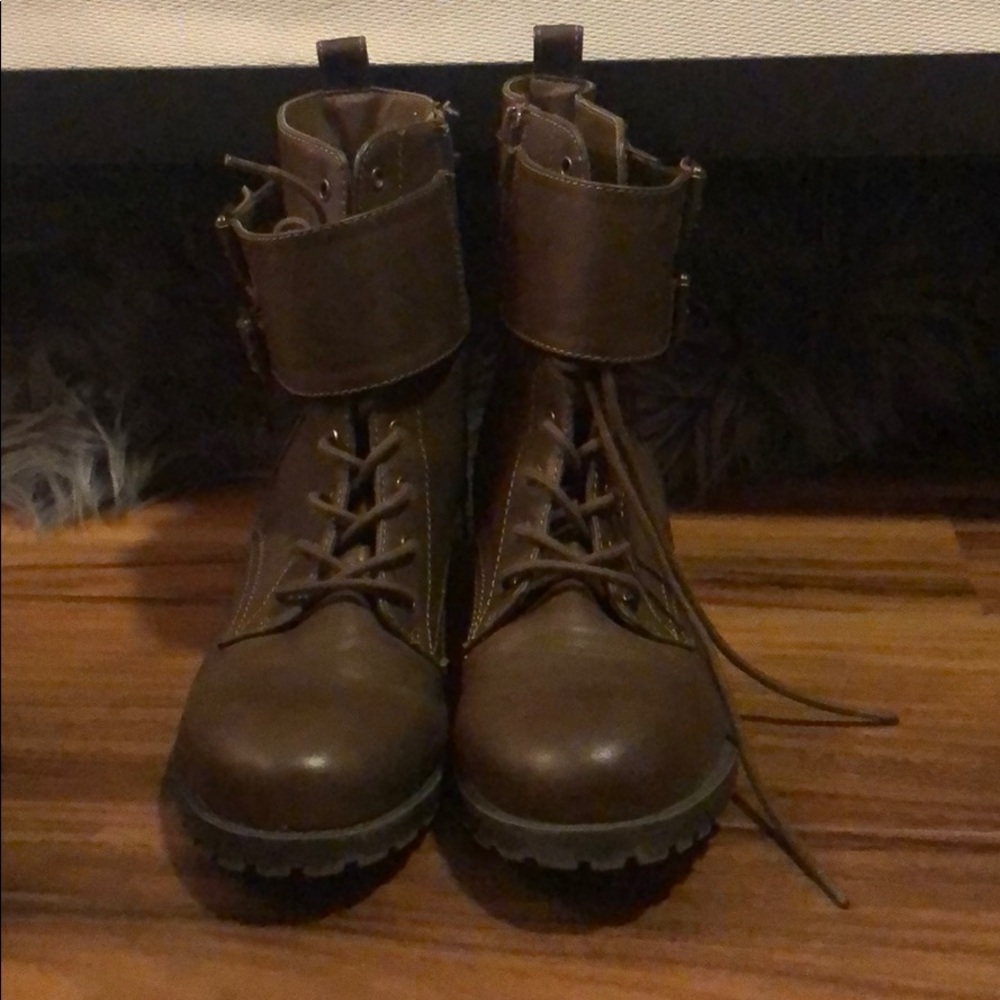 Junior’s Combat Boots